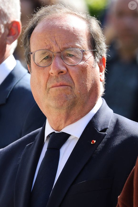 François Hollande à Tulle pour commémorer le massacre et la déportation de centaines d'habitants par l'armée allemande pendant la Seconde Guerre mondiale. A Tulle, France, le 10 juin 2024. Photo de JM HAEDRICH/Pool/ABACAPRESS.COM