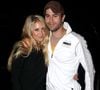 Selon plusieurs médias, elle attendrait son quatrième enfant avec Enrique Iglesias.

Anna Kournikova et Enrique Iglesias très amoureux dans les rues de Miami. @ KADENA PRESS / BESTIMAGE