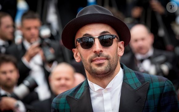 Le photographe JR - Montée des marches du film "The BFG" ("Le BGG Le Bon Gros Géant") lors du 69ème Festival International du Film de Cannes. Le 14 mai 2016. © Borde-Jacovides-Moreau/Bestimage