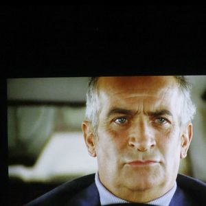 jusqu'à ce ce que ça arrive à Louis De Funès le lendemain

Louis de Funès - R. Dati organise pour les habitants du VIIème arrondissement, une projection des "Aventures de Rabbi Jacob", dans la Cour d' Honneur des Invalides, le décor du final, en présence de D.Thompson, fille du réalisateur et co-scénariste du film le 12 septembre 2020. © Alain Guizard/Bestimage