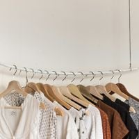 Mites des vêtements : les astuces naturelles pour s'en débarrasser