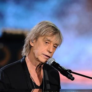 Le coût des travaux s'élève à 1,4 million d'euros, contre seulement 8 000 euros récoltés.
Les initiatives locales (loteries, vides-dressings) n'ont pas suffi à couvrir les frais.


Exclusif - Enregistrement de l'émission "La Chanson secrète 4" à Paris

© Gaffiot-Perusseau / Bestimage