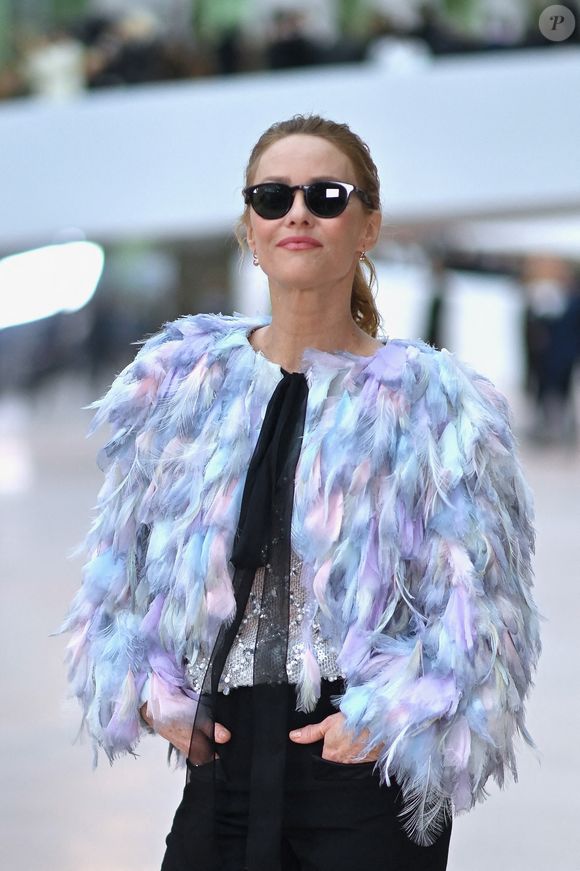 Vanessa Paradis au défilé Chanel Haute Couture Printemps/Eté 2025 dans le cadre de la Semaine de la Couture de Paris qui s'est tenue au Grand Palais le 28 janvier 2025 à Paris, France. Photo par Franck Castel/ABACAPRESS.COM