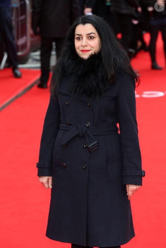 Une annonce faite par ses proches à l'AFP

Marjane Satrapi - Les célébrités assistent à la première du film "Radioactive" à Londres, le 8 mars 2020. Ce film retrace le parcours professionnel des chercheurs Pierre et Marie Curie. Backgrid UK/ Bestimage