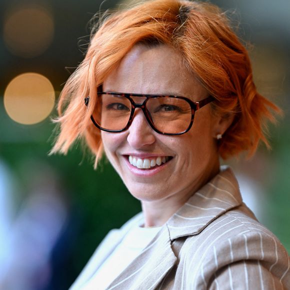 Elle raconte avoir dû passer un examen de français

Natasha St-Pier est vue au Village pendant les Internationaux de France à Roland Garros le 03 juin 2025 à Paris, France. Photo by ABACAPRESS.COM