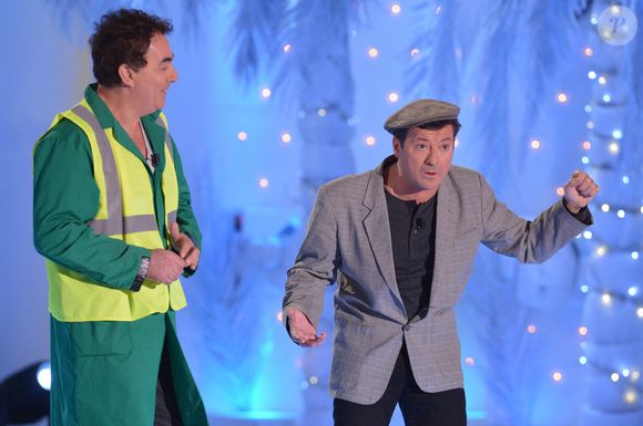 Le duo comique Les Chevaliers Du Fiel Eric Carriere (G) et Francis Ginibre lors de l'enregistrement de Vivement Dimanche à Paris, France, le 9 décembre 2014. Photo par Max Colin/ABACAPRESS.COM
