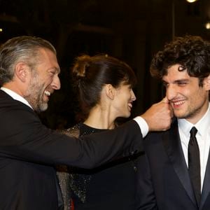 Vincent Cassel, Maïwenn Le Besco, Louis Garrel - Montée des marches du film "Mon Roi" lors du 68ème Festival International du Film de Cannes, le 17 mai 2015.