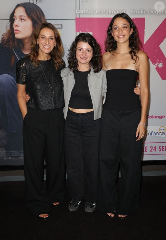 Deux ans avant sa mort, elle était en tournage pour le dernier film de sa vie, "TKT", réalisé par Solange Cicurel.

Solange Cicurel, Lisa Du Pré et Lanna de Palmaërt à l'avant-première du film "TKT" au cinéma UGC Ciné Cité Bercy, à Paris 

Photo : Coadic Guirec / Bestimage