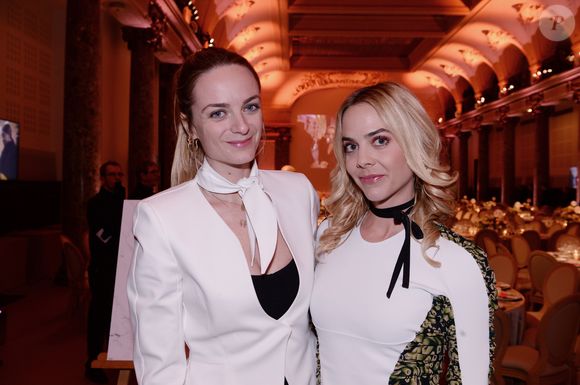 Virginie Courtin-Clarins et Jenna Courtin-Clarins lors de la soirée de gala de la 18ème édition du "Dîner de la mode du Sidaction" au Pavillon Cambon Capucines - Potel et Chabot à Paris, France, le 23 janvier 2020. © ORachid Bellak/Bestimage