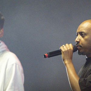 Alors qu'il pourrait scolariser ses enfants dans le privé, Soprano n'a pas fait ce choix 

Soprano - Les artistes se produisent lors du concert "Scoop Live" de Radio Scoop à la LDLC Arena de Décines près de Lyon, le 25 février 2025. 
© Sandrine Thesillat / PsnewZ / Bestimage