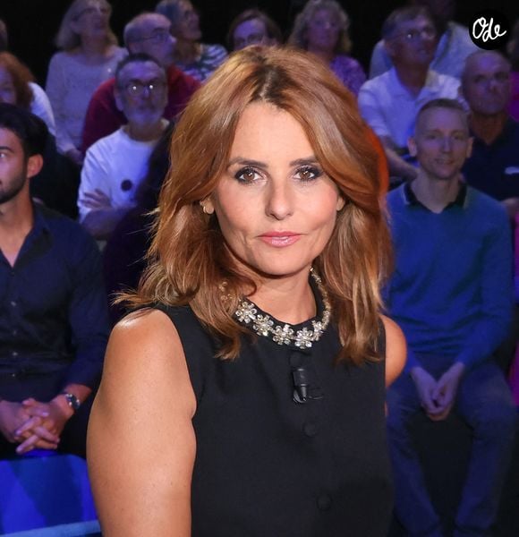 L'animatrice a pris pour habitude de partir se ressourcer loin de Paris

Exclusif - Faustine Bollaert en backstage de l'enregistrement de l'émission "La Boîte à secrets", présentée par F.Bollaert et diffusée le 23 octobre sur France 3, à Paris, France, le 14 septembre 2026. © Jack Tribeca/Bestimage
