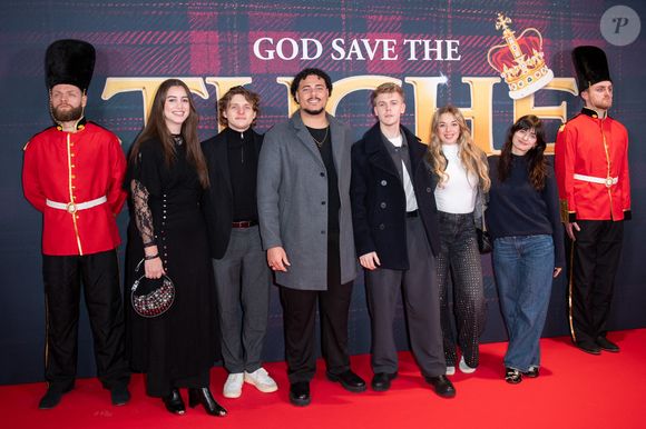 Les membres de la Star Academy, Ulysse Saragas, Charles Dore, Noah Boisnoir, Maureen Valet, Marguerite Dedeyan et Emma Broyon assistent à l'avant-première de God Save The Tuche au cinéma Pathe Palace à Paris, France, le 04 février 2025. Photo by Aurore Marechal/ABACAPRESS.COM