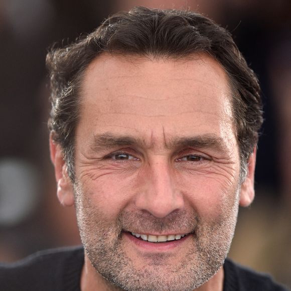 Gilles Lellouche pose lors du photocall Le Grand Bain qui se tient au Palais des Festivals le 13 mai 2018 à Cannes, en France, dans le cadre du 71e Festival de Cannes annuel. Photo par Lionel Hahn/ABACAPRESS.COM