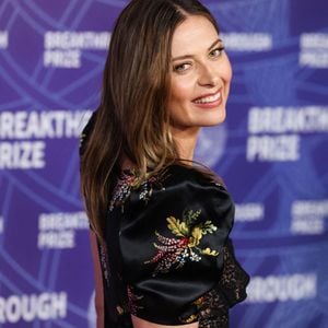 Une nuit dans ce chateau adoré par Maria Sharapova coûte au minimum 890 euros
Maria Sharapova, vêtue d'une robe Rodarte, arrive à la 12e cérémonie annuelle du Breakthrough Prize 2026, qui s'est tenue au Barker Hangar le 18 avril 2026 à Santa Monica, Los Angeles, Californie, États-Unis. Photo de Xavier Collin/Image Press Agency/ABACAPRESS.COM