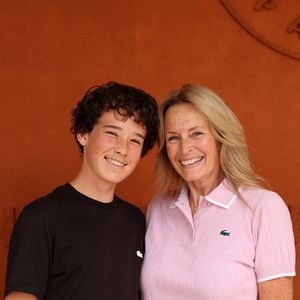 Estelle Lefébure et son fils Giulano Ramette au photocall du village lors des Internationaux de France de Tennis de Roland Garros 2026, à Paris, France, le 29 mai 2026.
© Dominique Jacovides/Bestimage