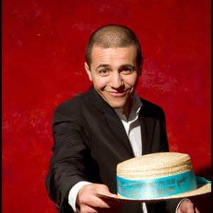 Faudel à l’ouverture du Festival international du film de Boulogne-Billancourt, le 1er avril 2011 à Boulogne-Billancourt, France.
Crédit : Coadic Guirec / Bestimage