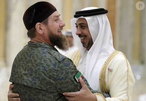Déjà implanté à Ménil-Froger depuis 1987, le frère de l’émir d’Abou Dhabi renforce ainsi sa présence historique en Normandie.

Le président de la Russie Vladimir Poutine en voyage officiel à Abou Dabi, la Capitale des Émirats arabes unis le 15 octobre 2019. ITAR TASS / BESTIMAGE