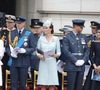 S'ils habitent actuellement une maison de quatre chambres, le couple souhaiterait habiter dans cette résidence bien plus grande construite au XVIIIe siècle dans un coin caché de Windsor Great Park.

La princesse Anne, Camilla Parker Bowles, duchesse de Cornouailles, le prince William, duc de Cambridge, Kate Catherine Middleton, duchesse de Cambridge, le prince Harry, duc de Sussex, Meghan Markle, duchesse de Sussex (habillée en Dior Haute Couture par Maria Grazia Chiuri) - La famille royale d'Angleterre lors de la parade aérienne de la RAF pour le centième anniversaire au palais de Buckingham à Londres. Le 10 juillet 2018 EXPRESS SYNDICATION / BESTIMAGE