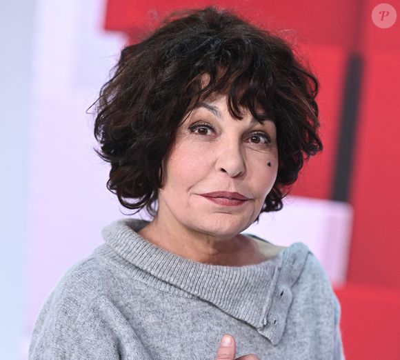 Exclusif - Isabelle Mergault - Enregistrement de l'émission Vivement Dimanche présentée par M.Drucker au Pavillon Gabriel à Paris. Diffusion sur France 3