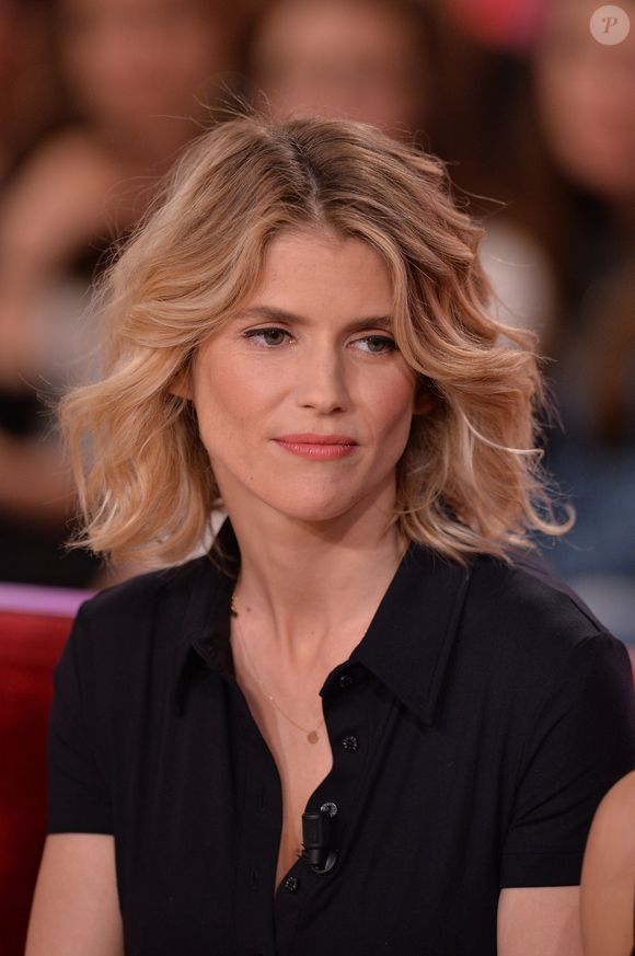 Alice Taglioni assiste à l'enregistrement de Vivement Dimanche à Paris, France, le 29 avril 2014. Photo by Max Colin/ABACAPRESS.COM