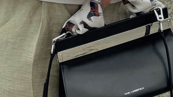 Les bijoux de sac sont plus que jamais de retour : cette tendance Y2K que l'on n'avait pas vue venir !
