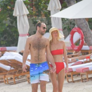 James Middleton et sa fiancée Alizée Thevenet en vacances à Saint Barthélemy le 2 janvier 2020. Agence / Bestimage