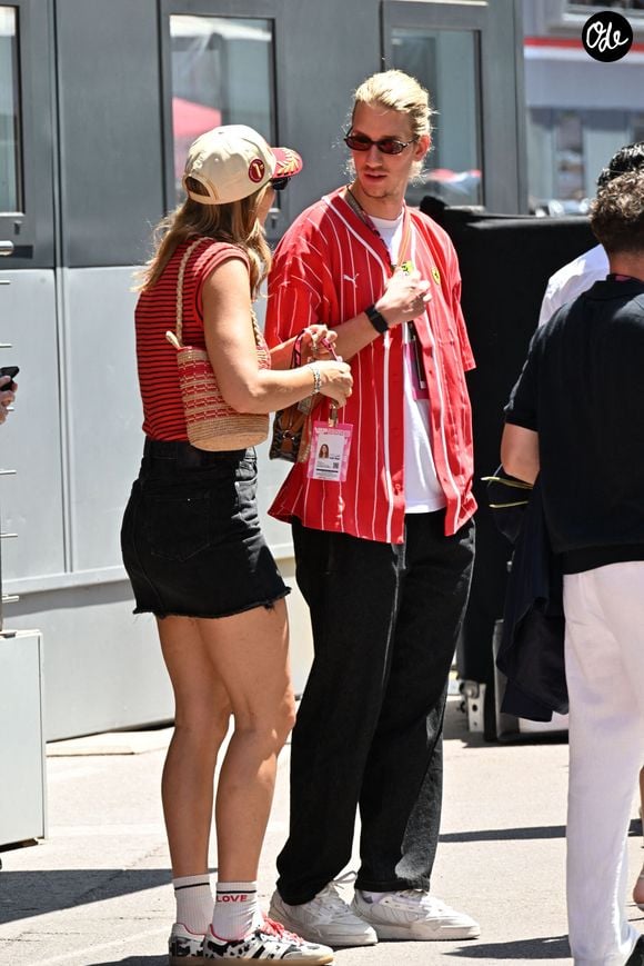 Paul Mirabel Et Laury Thilleman Des Photos Qui En Disent Long Sur paul-mirabel-et-laury-thilleman-des-photos-qui-en-disent-long-sur