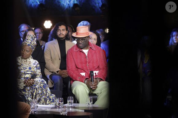 Exclusif - Angélique Kidjo lors de l'enregistrement de l'émission "Le Grand Echiquier, Spéciale Afrique", présentée par C.Chazal et A.Manoukian et diffusée le 28 août 2025 sur France 2, à Paris, France, le 14 septembre 2024. © Jack Tribeca/Bestimage