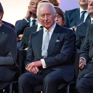 Le roi Charles III d'Angleterre - Les chefs d'État et les membres des familles royales assistent à la cérémonie de commémoration du 80ème anniversaire de la libération d'Auschwitz au Mémorial et musée d'Auschwitz-Birkenau le 27 janvier 2025.
