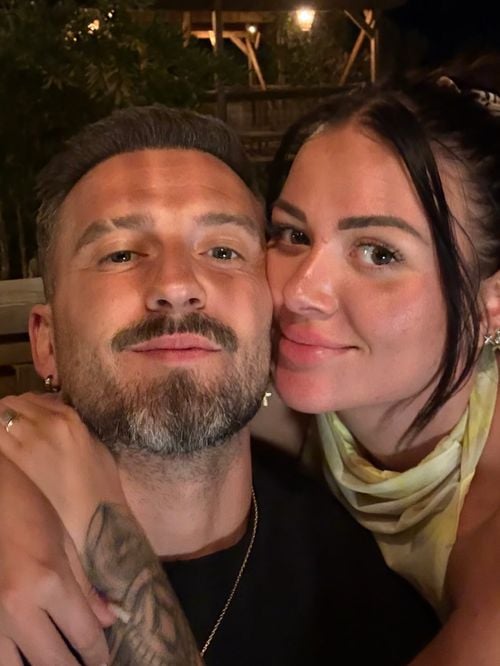 "Notre histoire ne s’écrit plus seulement à deux" : Lucile et Alex (Mariés au premier regard) annoncent, en photo, attendre leur premier enfant
