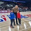 Ses fils Josh et Liam n'étaient pas sages, Tony Parker les a punis en les faisant voyager en classe éco : “Je voulais marquer le coup"