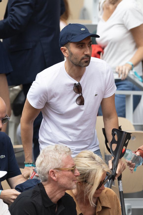 Jimmy Mohamed dans les tribunes lors des Internationaux de France de Tennis de Roland Garros 2025 à Paris, le 29 mai 2025.
© Moreau / Jacovides / Bestimage