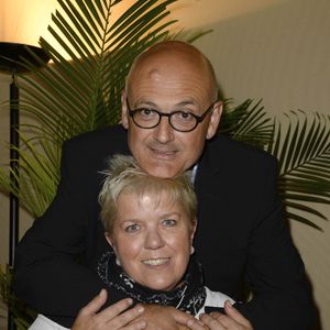 Mimie Mathy et son mari au concert de Patrick Bruel, à Bercy, le 22 juin 2013.

Photo : Agence / Bestimage