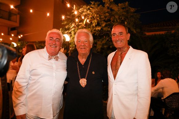 Jean Michel Aubrun, Massimo Gargia, Hervé-Michel Dansac lors de la fête d'anniversaire de M.Gargia (85 ans)  à l'Hôtel de Paris à Saint-Tropez le 20 août 2025.

© Franz Chavaroche / Bestimage