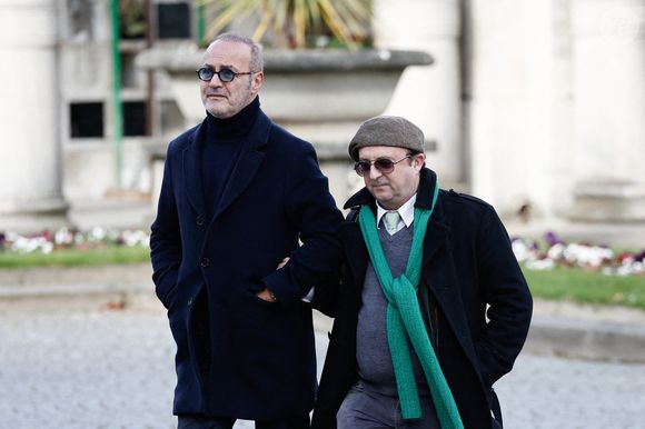 Roland Perez, Jean-Louis Barcelona - Obsèques d'Isabelle Mergault à la Coupole du Père-Lachaise à Paris le 30 mars 2026. © Cyril Moreau - Dominique Jacovides / Bestimage