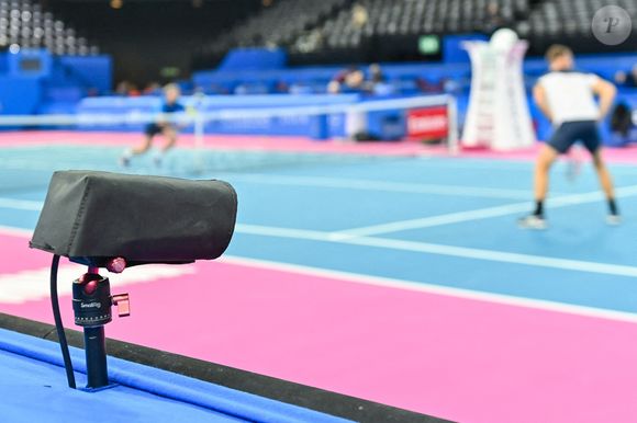 Et pour cause : leur implication dans un réseau de matches truqués...

Illustration arbitre technique ou juge de ligne caméra avec IA lors de la première journée d'Occitanie à la Sud de France Arena le 27 janvier 2025 à Montpellier, France. Photo par Alexandre Dimou/Alexpress/Icon Sport/ABACAPRESS.COM