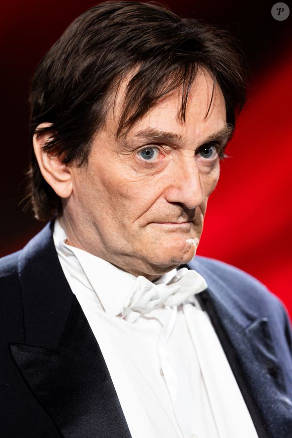 Pierre Palmade a interdiction de rentrer en contact avec les victimes
Exclusif - Pierre Palmade - Jour 2 - Enregistrement de l'émission "La Fine Equipe : Le retour !" à Paris, diffusée le 14 janvier sur France 2. Le 4 novembre 2022
© Cyril Moreau-Tiziano Da Silva / Bestimage.