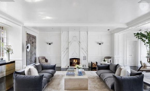 L'ancienne maison de Brad Pitt et Jennifer Aniston, récemment rénovée, a été vendue 32,5 millions de dollars à Beverly Hills, le 27 août 2020.

Photo Press Service / BESTIMAGE