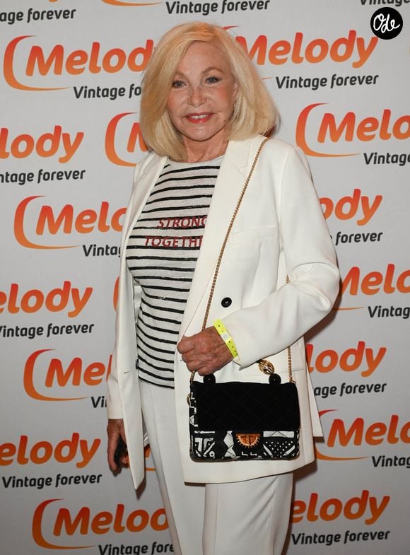 Michèle Torr au photocall de la soirée du 20ème anniversaire de la chaîne Mélody TV à l'Olympia de Paris le 8 juin 2022.

© Coadic Guirec - Giancarlo Gorassini/Bestimage