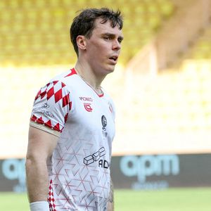 Louis Ducruet - La famille princière de Monaco assiste au match de football Racing Stars Football Cup opposant les pilotes Nazionale Piloti contre les Barbagiuans au stade Louis II à Monaco le 21 mai, 2025. © Claudia Albuquerque/Bestimage