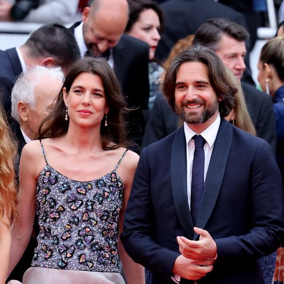 Charlotte Casiraghi, Dimitri Rassam - Montée des marches du film « Killers of the flower moon » lors du 76ème Festival International du Film de Cannes, au Palais des Festivals à Cannes. Le 20 mai 2023
© Jacovides-Moreau / Bestimage