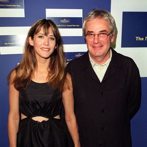 L'actrice Sophie Marceau et Andrzej Zulawski, lors de la première de leur nouveau film français "Fidelity" à l'Odeon, High Street Kensington, Londres, Royaume-Uni, le 18 septembre 2000. Photo par Peter Jordan/Pa Photos/ABACAPRESS.COM