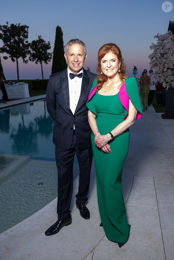 Divorcée du prince Andrew depuis 1996, et bien qu'elle vive toujours avec lui, Sarah Ferguson ne sera également plus autorisée à utiliser son titre de duchesse d'York.

Exclusif - Sarah Ferguson, duchesse d’York - Dîner de charité "Knights of Charity" au Château de la Croix des Gardes à Cannes le 17 juillet 2025. © Cyril Moreau/Bestimage