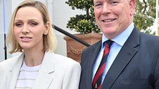 Charlene de Monaco en visite pour la première fois dans ce pays européen depuis son union avec le prince Albert il y a 15 ans