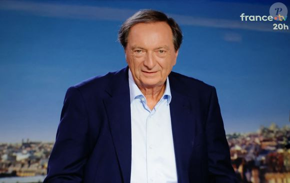 Captures d'écran - Michel-Édouard Leclerc est le premier invité du journal de 20 heures de L.Salamé sur France 2 le 1er septembre 2025.

© Alain Guizard / Bestimage
|Captures d'écran - Michel-Édouard Leclerc est le premier invité du journal de 20 heures de L.Salamé sur France 2