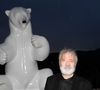 Son immense talent avait été récompensé par de nombreuses distinctions, dont la Légion d'honneur reçue en début d'année.

Rétro - Décès du sculpteur animalier Michel Bassompierre - Exclusif - No Tabloïds - Michel Bassompierre lors de la visite de l'exposition Les Géants des Glaces de M.Bassompierre au musée océanographique de Monaco le 10 avril 2024.

© Claudia Albuquerque / Bestimage