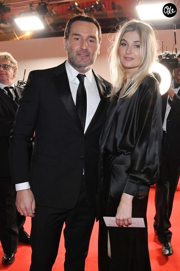 Gilles Lellouche et Alizée Guinochet lors de la 44ème cérémonie des César à la salle Pleyel à Paris. Le 22 février 2019. Crédit Stéphane Kossman / Bestimage