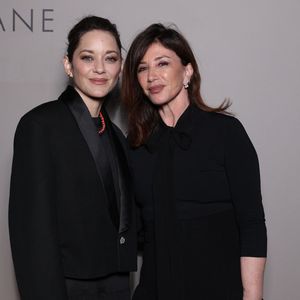 Exclusif - Marion Cotillard et Albane Cleret lors de la soirée anniversaire des 25 ans de la Terrasse de Albane pendant le 79ème Festival International du Film de Cannes, France, le 15 mai 2026. © Denis Guignebourg/Bestimage