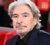 Serge Lama traverse une période de deuil intense après la perte de deux proches en quelques mois. 

Exclusif - Serge Lama - Enregistrement de l'émission "Vivement dimanche" au studio Gabriel à Paris, diffusée sur France 3. 
© Guillaume Gaffiot / Bestimage 

No web pour la Belgique et la Suisse