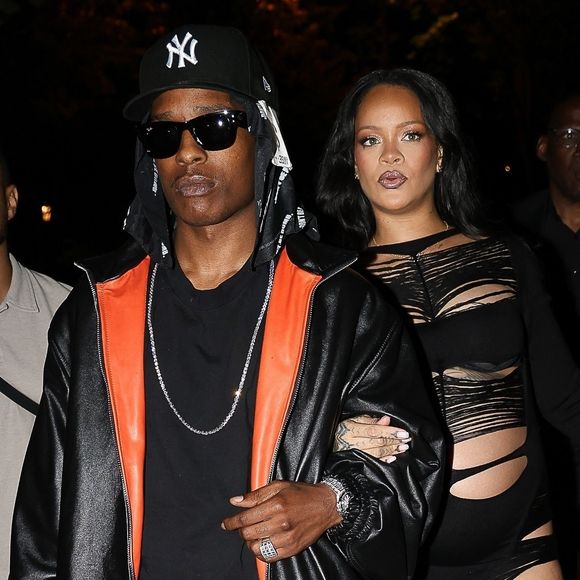 Prêts à goûter aux joies de la parentalité une troisième fois. 


Rihanna et son compagnon A$AP Rocky à L'Arc, à Paris